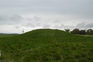 The barrow which played the part of The Devils Hump